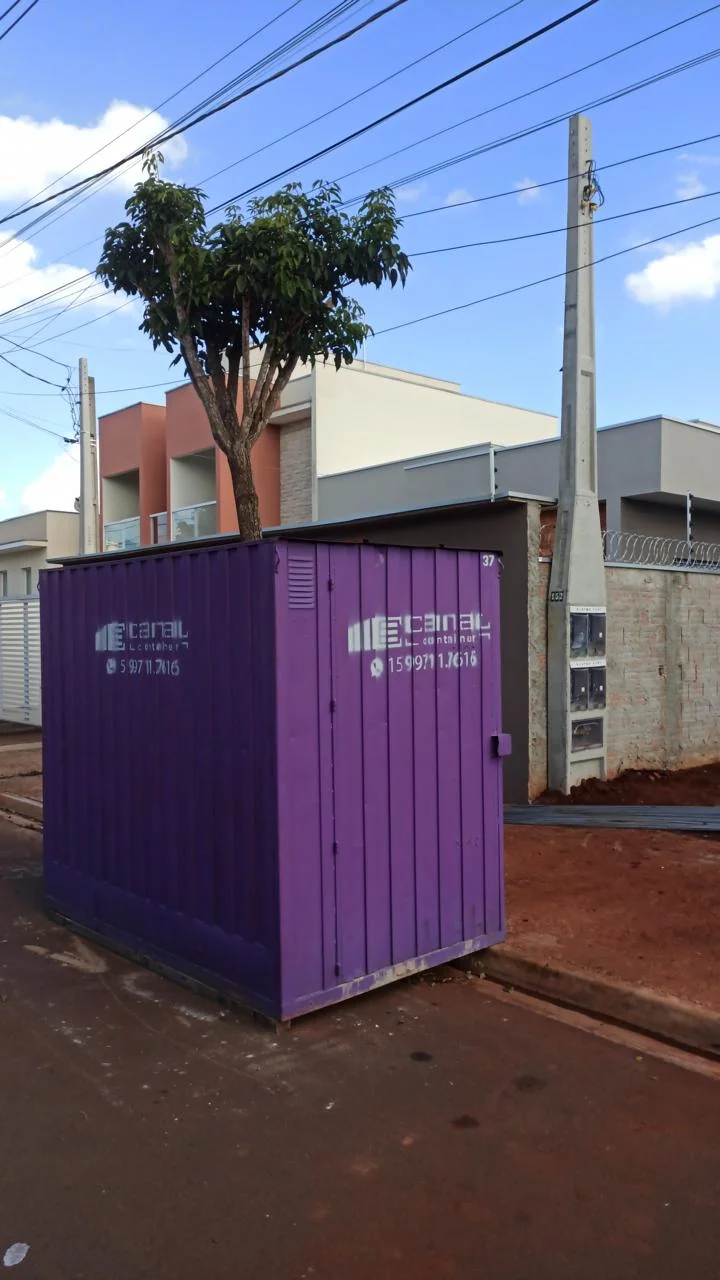 Obra com container