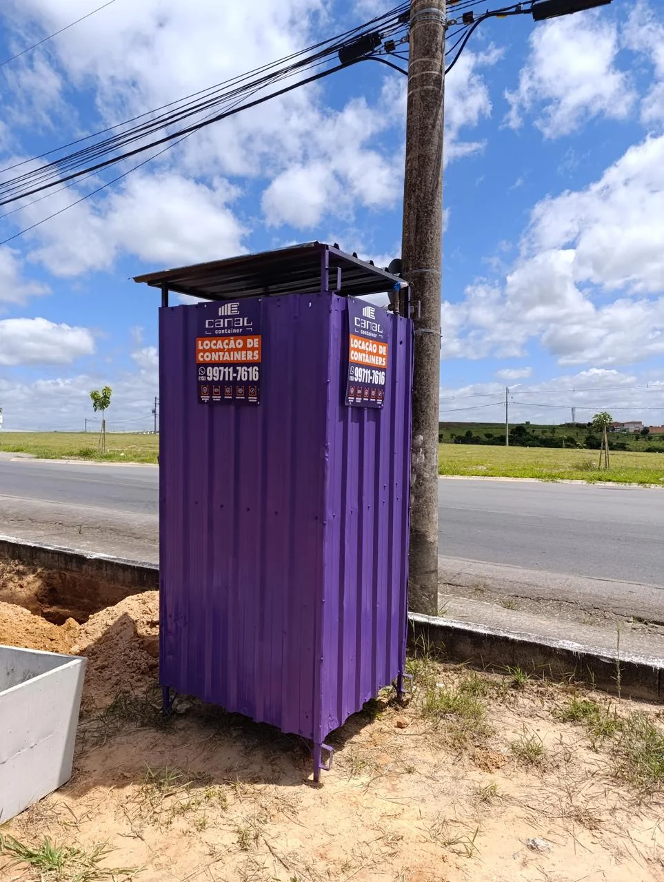 Obra com container