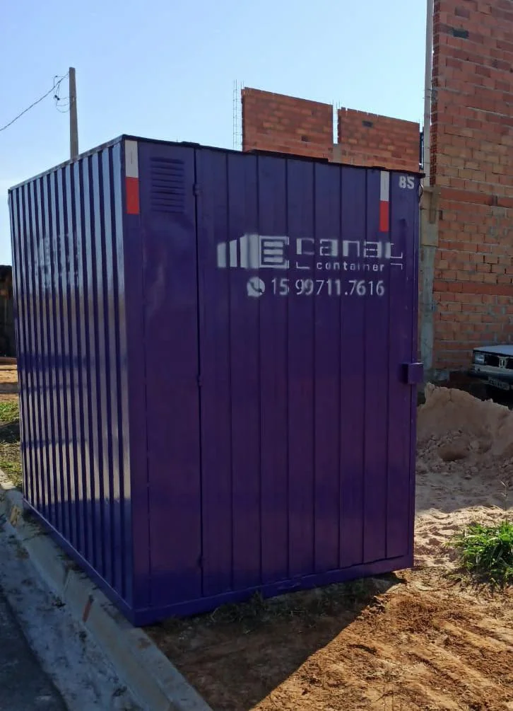 Obra com container
